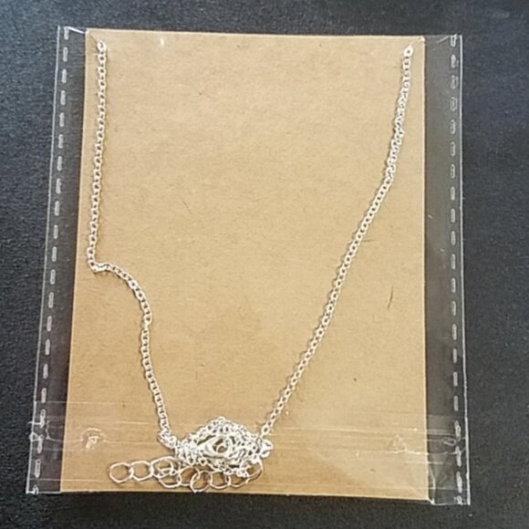 Balance Necklace - Picture 2 of 2